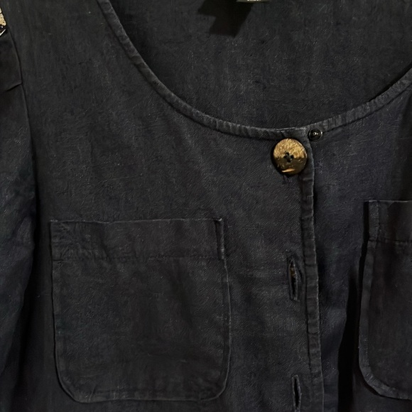 Dress - Picture 3 of 9